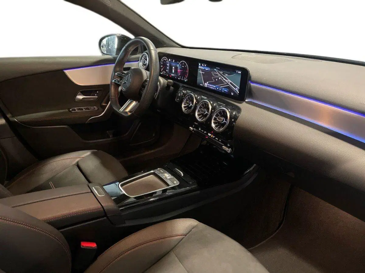 Mercedes-Benz Classe A usata a Ancona (9)