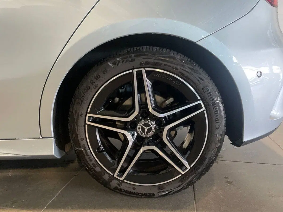 Mercedes-Benz Classe A usata a Ancona (6)