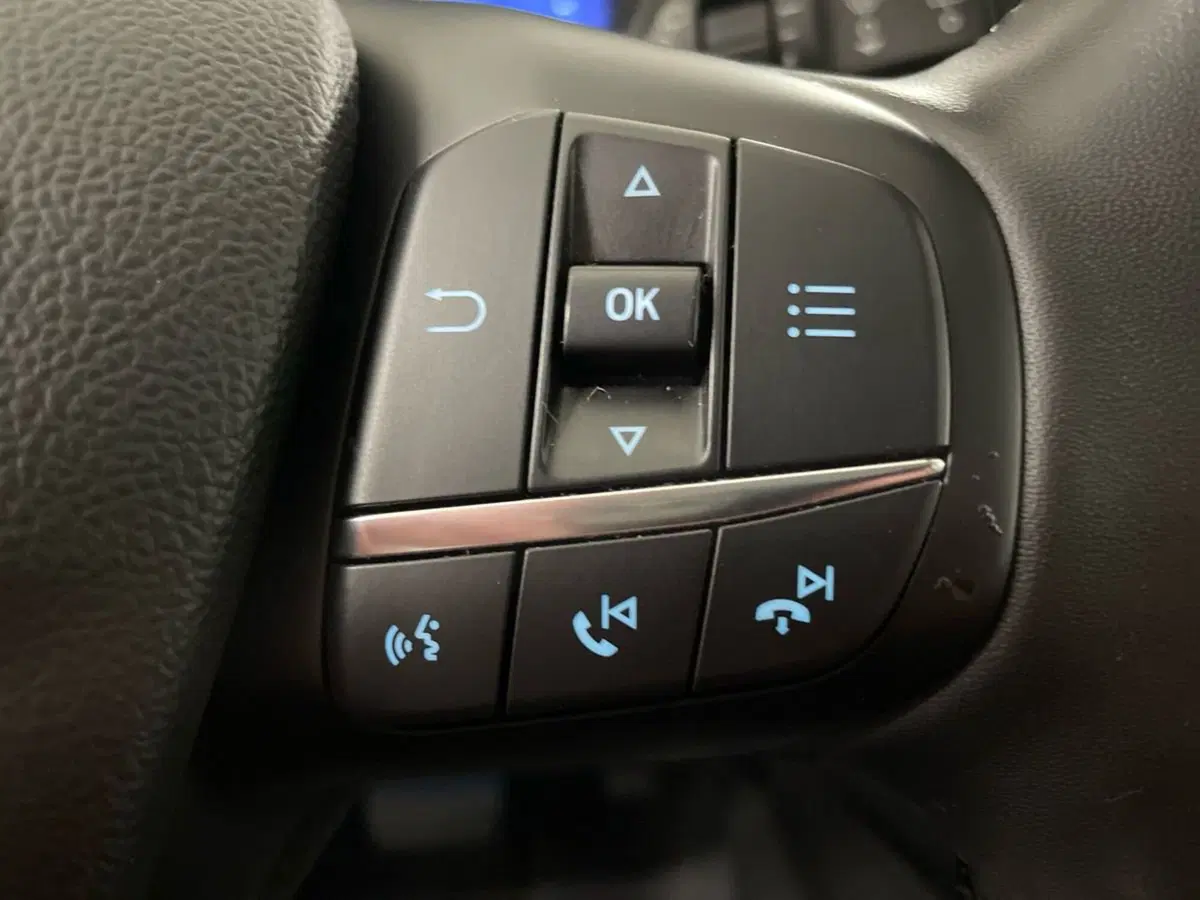 Ford Kuga usata a Macerata (19)