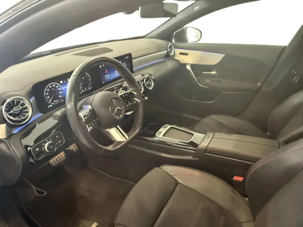 Mercedes-Benz CLA usata a Napoli (12)