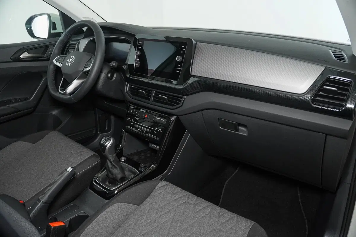 Volkswagen T-Cross nuova a Perugia (12)