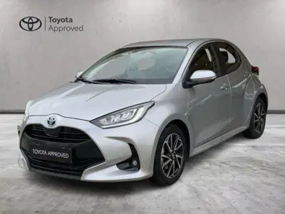 Toyota Yaris 1.5 Hybrid 5 porte Trend del 2022 usata a Perugia