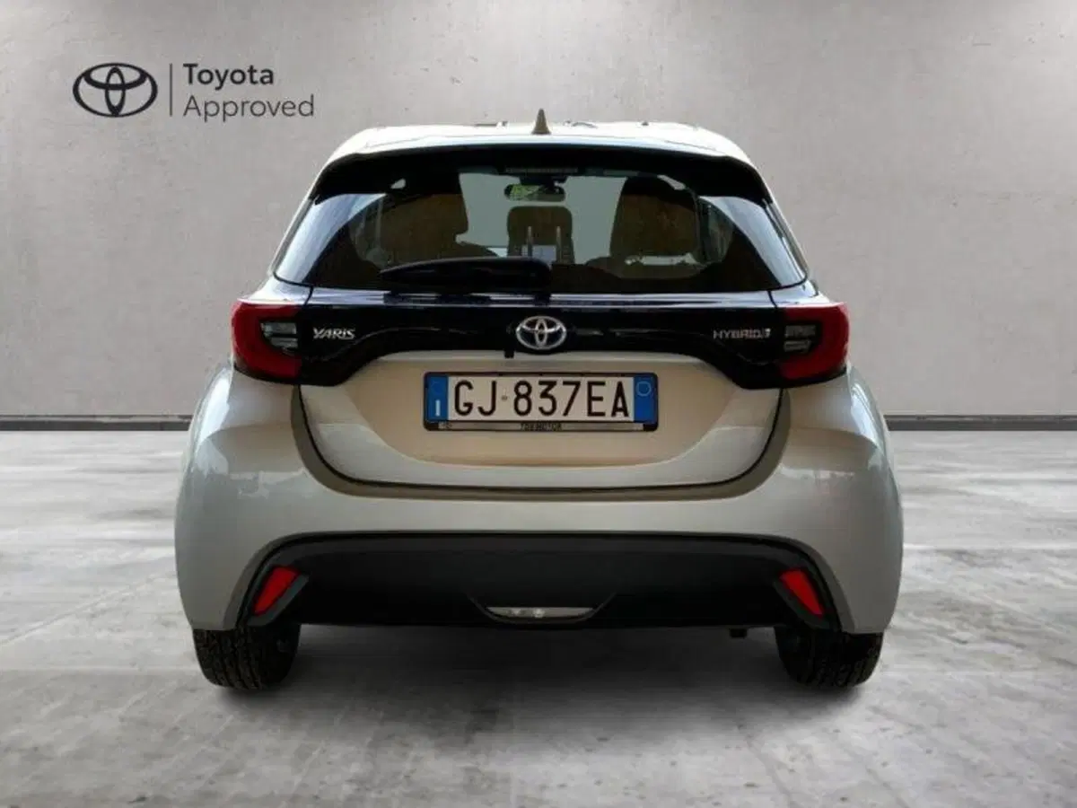Toyota Yaris usata a Perugia (12)