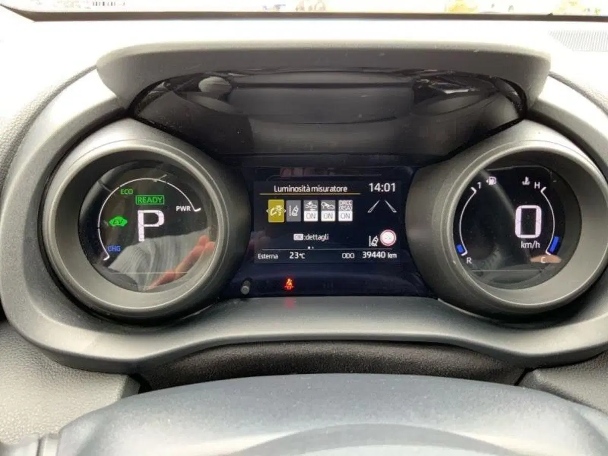 Toyota Yaris usata a Perugia (9)