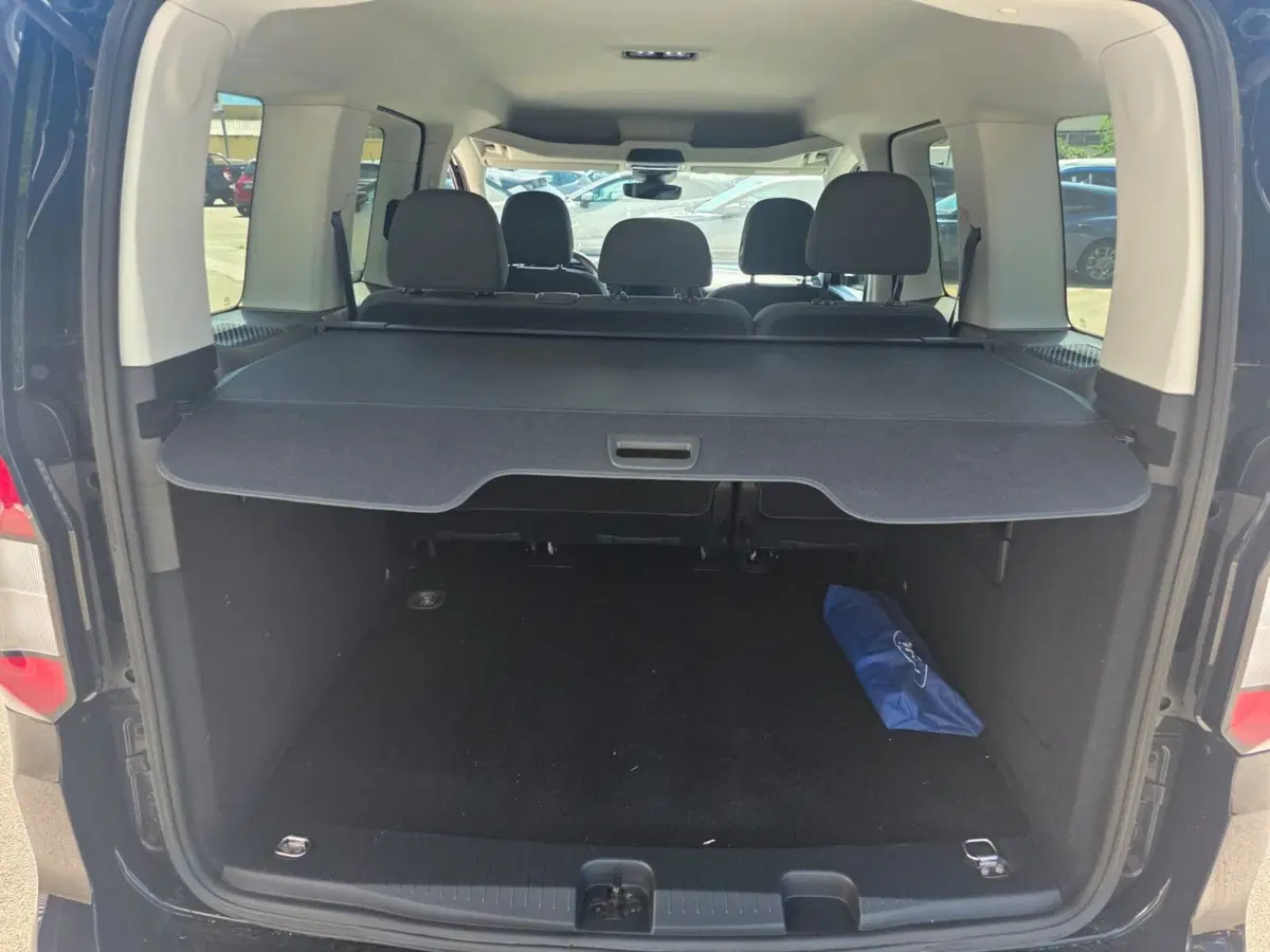 Ford Tourneo Connect usata a Belluno (5)
