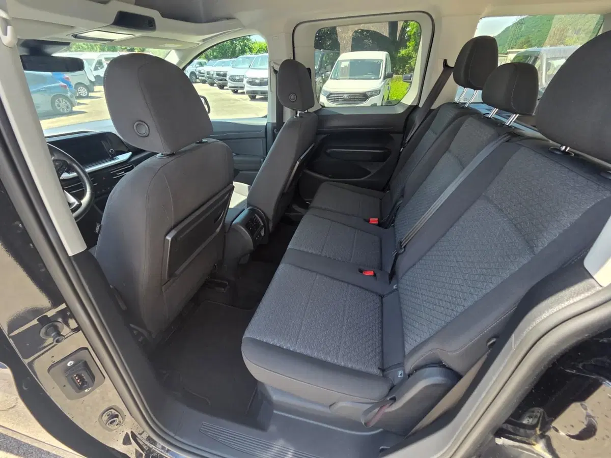 Ford Tourneo Connect usata a Belluno (7)