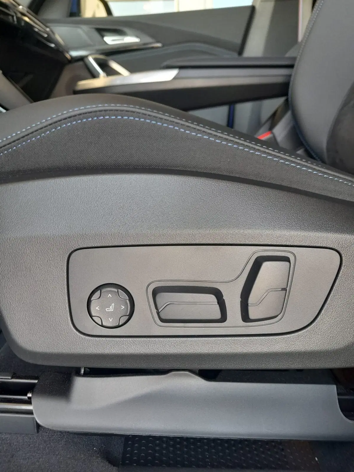 BMW X2 usata a Asti (20)