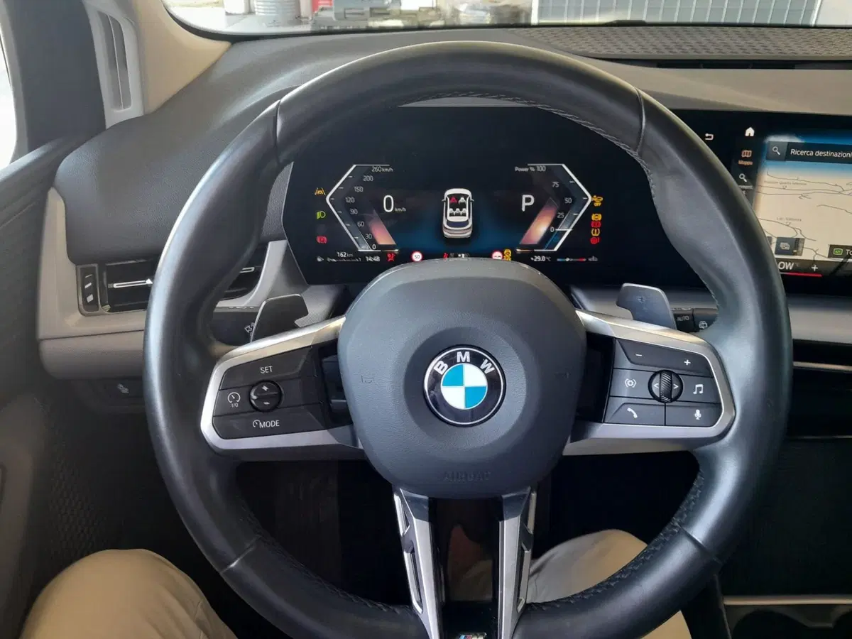 BMW Serie 2 Active Tourer usata a Asti (13)