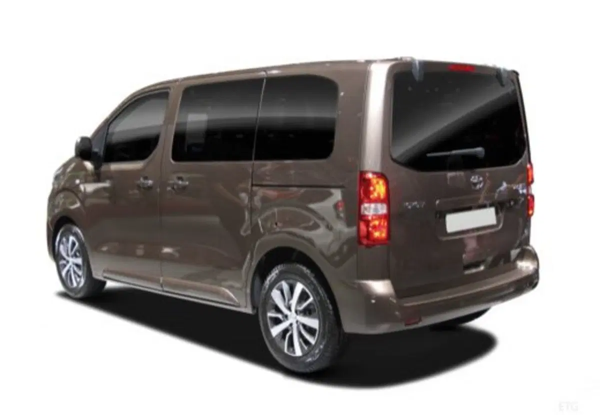 Toyota Proace Verso usata a Palermo (2)