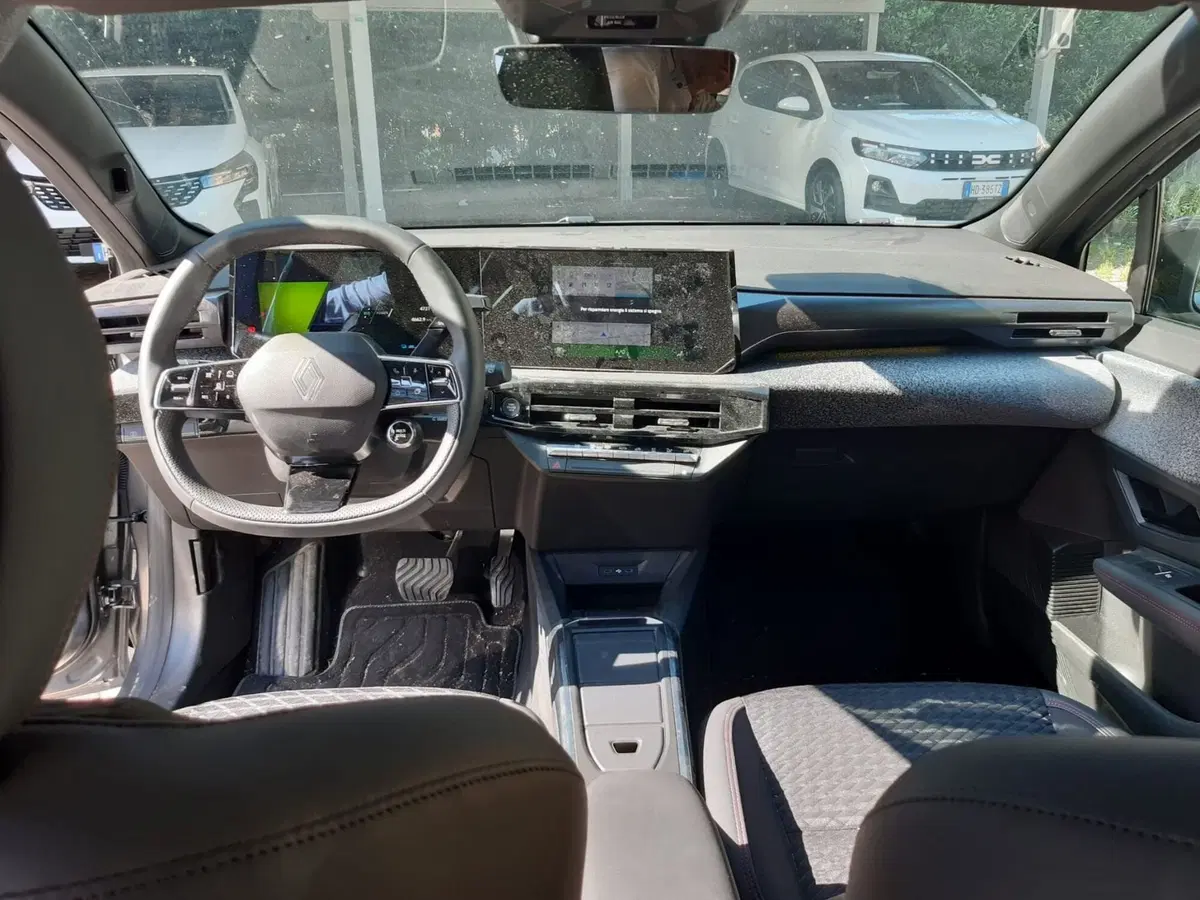 Renault Clio usata a Firenze (9)