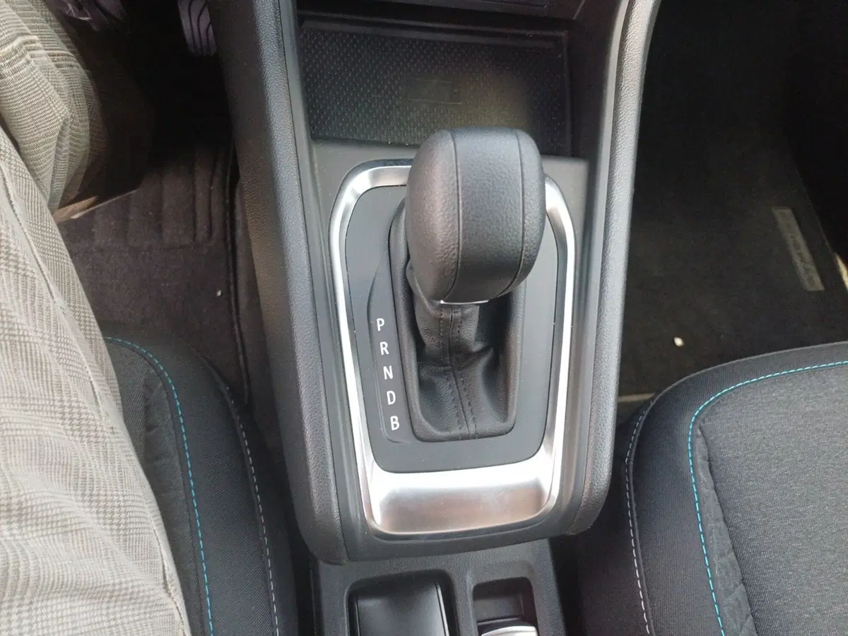 Renault Symbioz nuova a Frosinone (15)