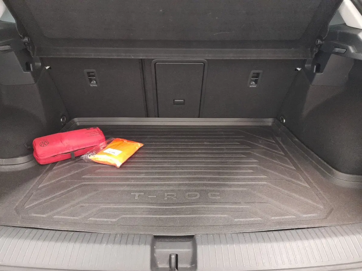 Volkswagen T-Roc usata a Bologna (17)