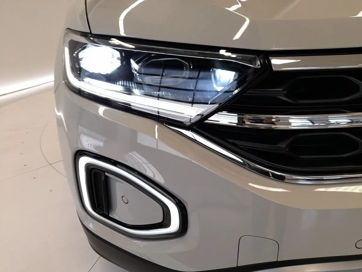 Volkswagen T-Roc usata a Bologna (8)