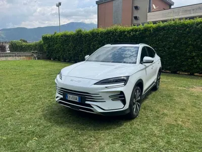 Byd Seal U DM-i  1.5 phev Design awd del 2025 usata a Fisciano