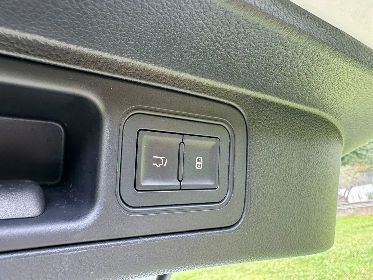 Byd Seal U DM-i  usata a Salerno (15)