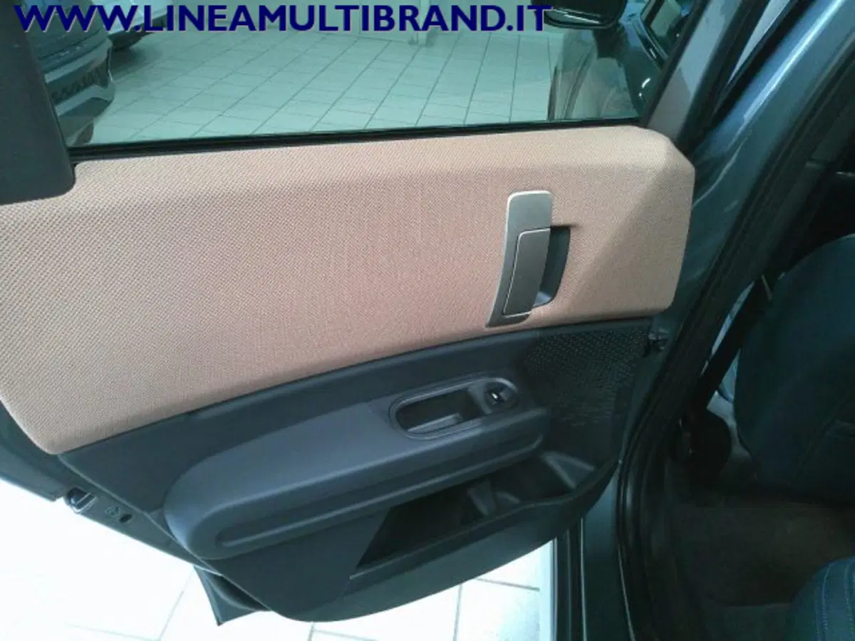MINI Mini Countryman usata a Piacenza (17)