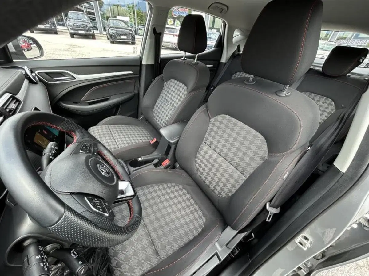 Mg ZS usata a Cuneo (7)