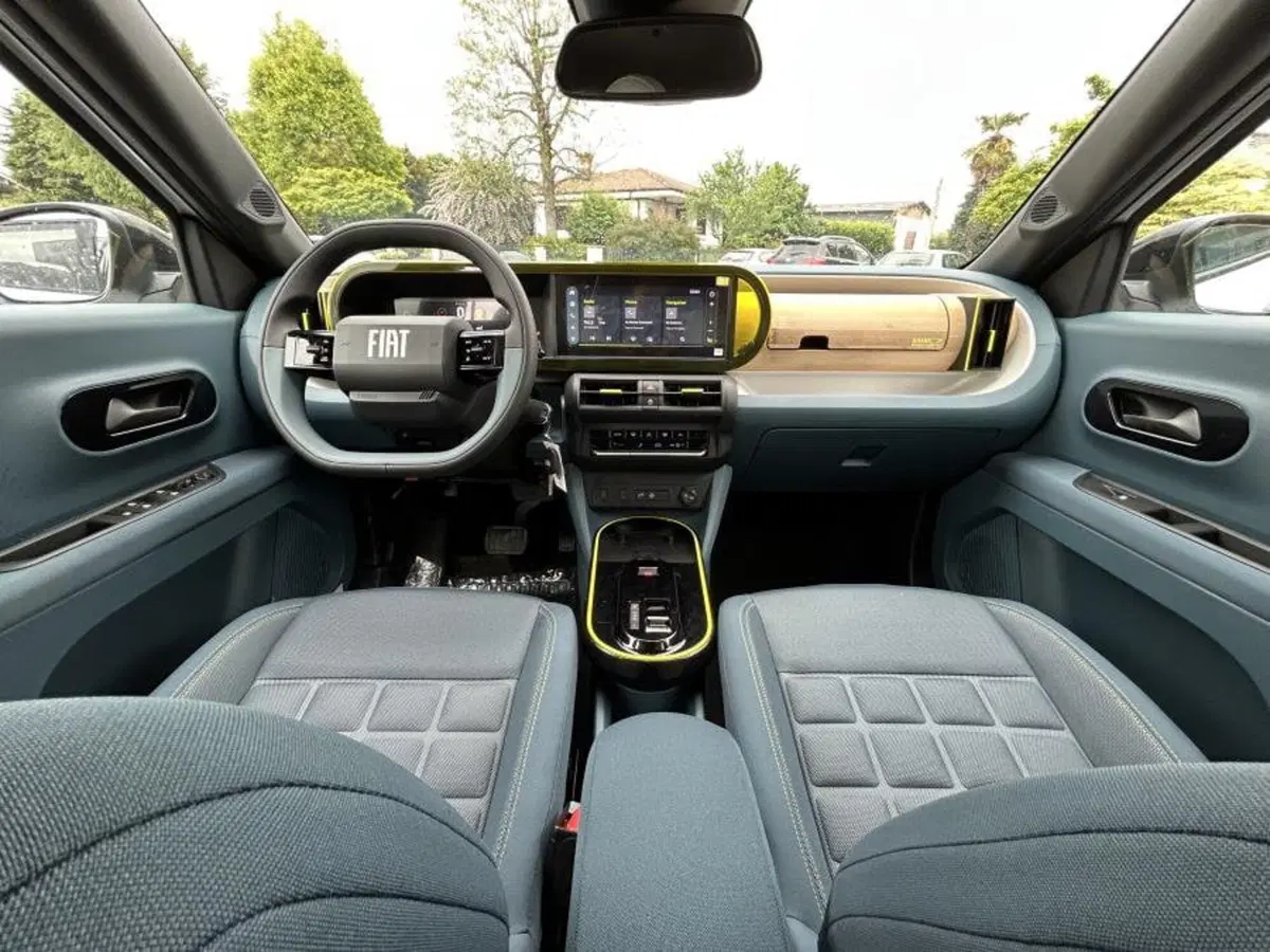 Fiat Grande Panda nuova a Cuneo (11)
