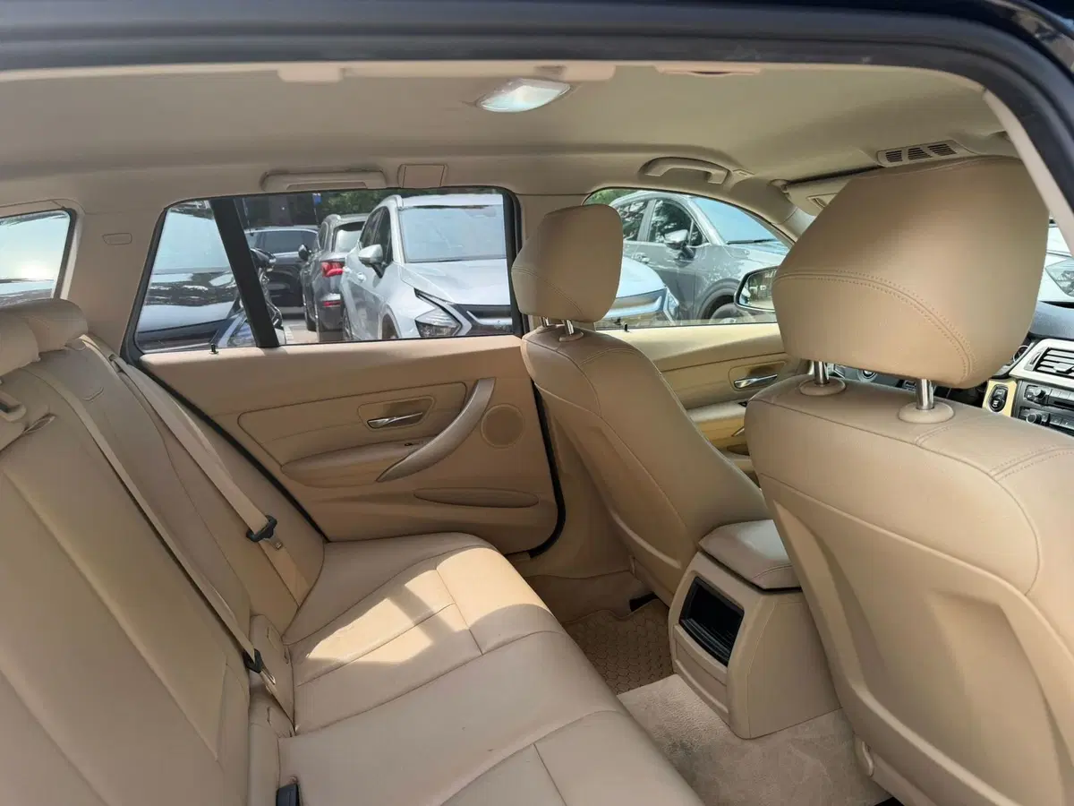 BMW Serie 3 usata a Rimini (10)