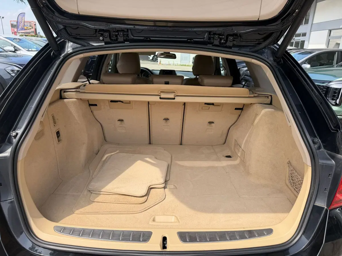 BMW Serie 3 usata a Rimini (18)