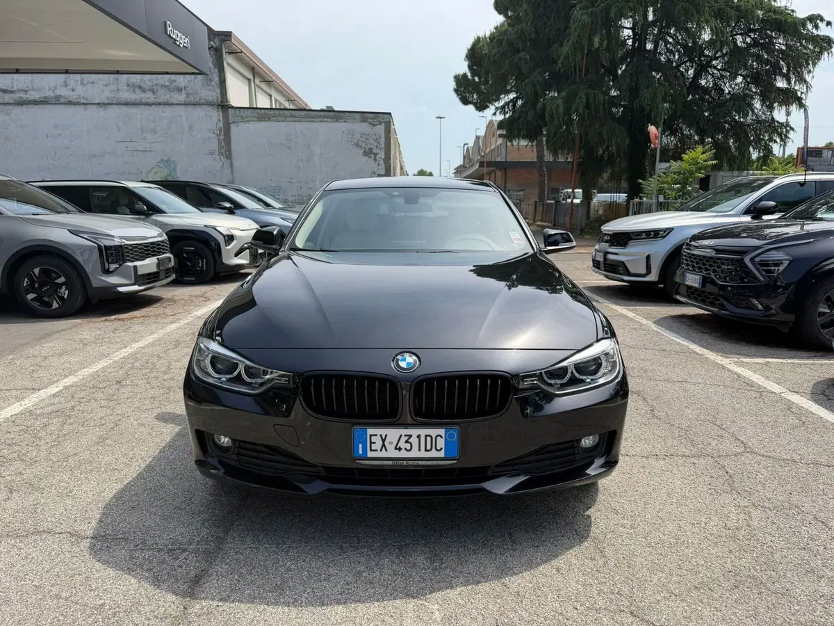 BMW Serie 3 usata a Rimini (2)