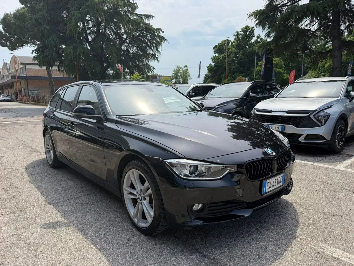 BMW Serie 3 usata a Rimini (3)
