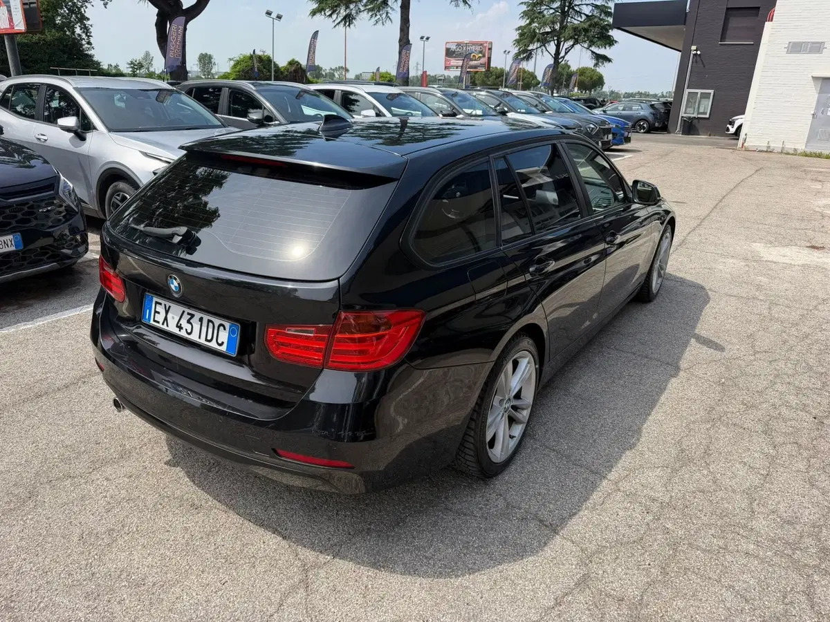 BMW Serie 3 usata a Rimini (6)