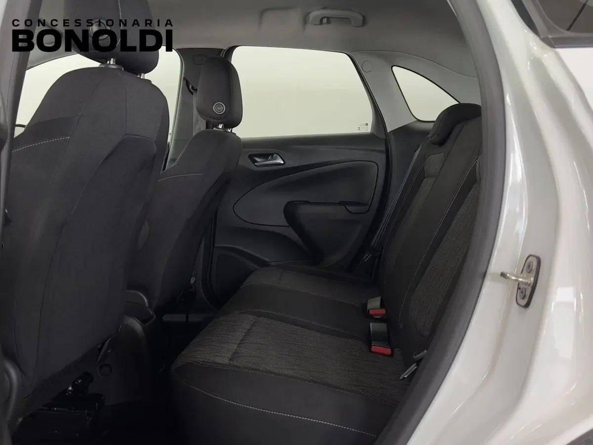 Opel Crossland X usata a Brescia (11)