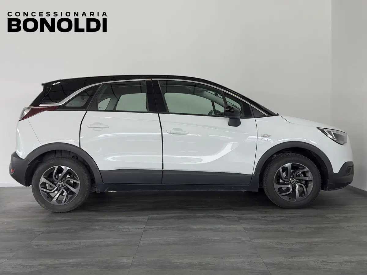 Opel Crossland X usata a Brescia (12)