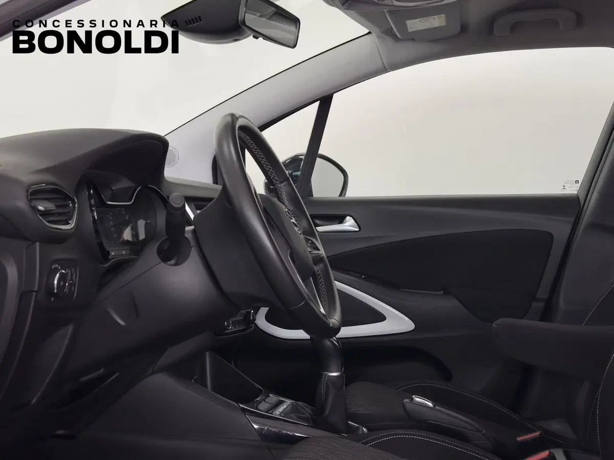 Opel Crossland X usata a Brescia (8)
