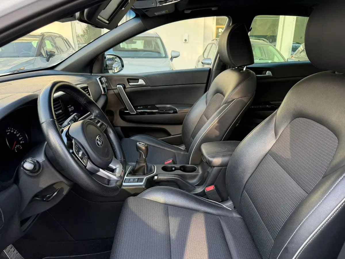 Kia Sportage usata a Rimini (8)