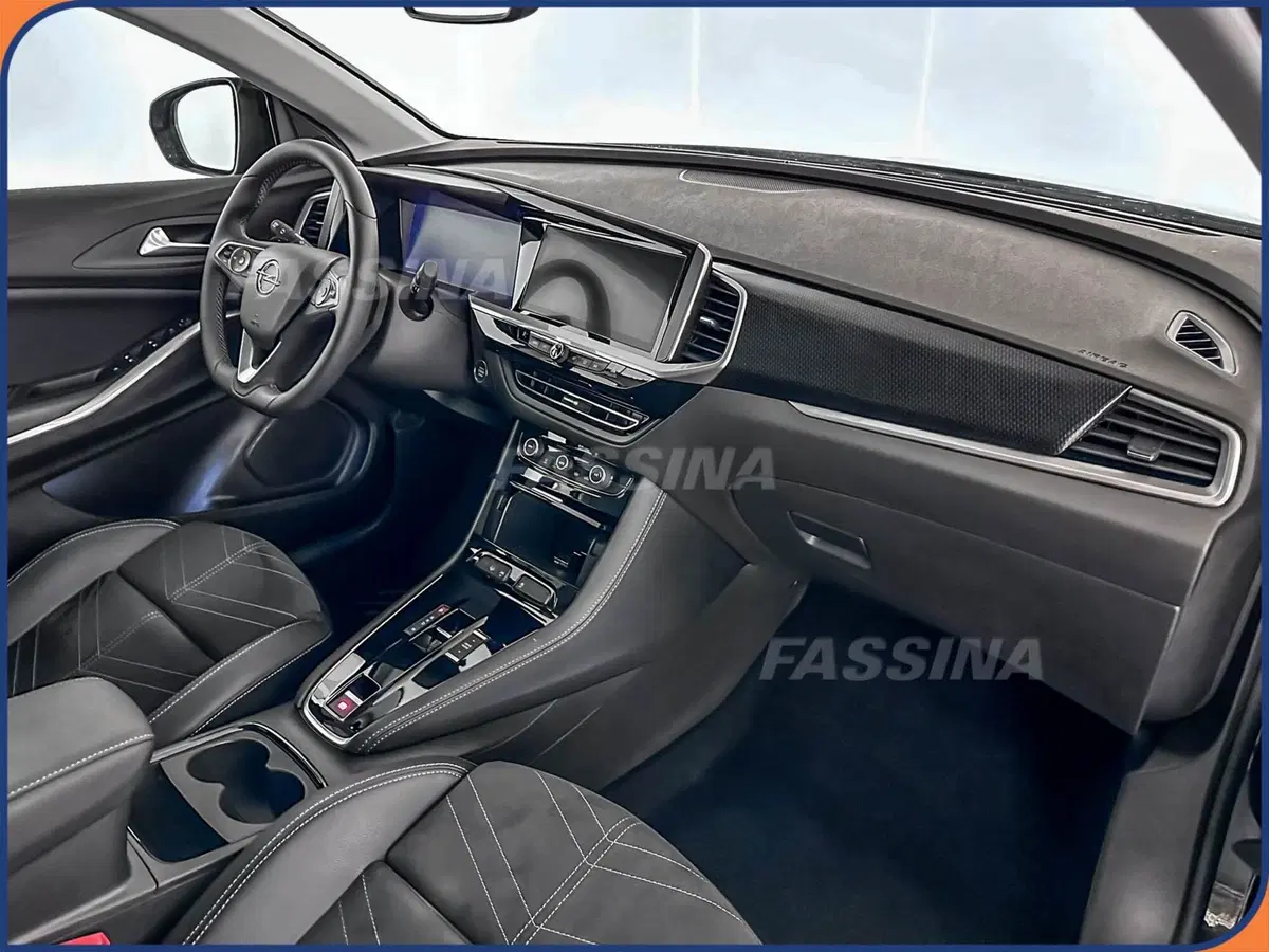 Opel Grandland usata a Milano (13)