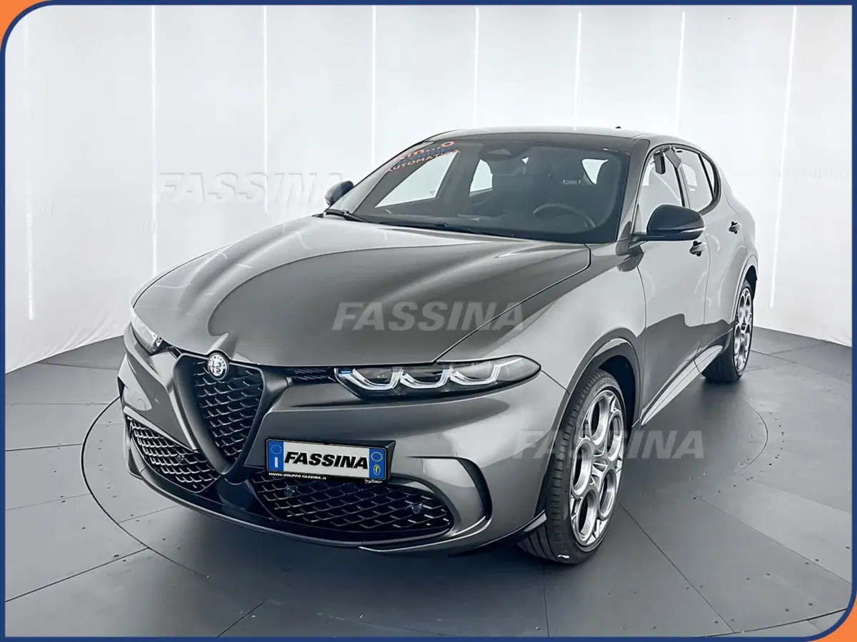 Alfa Romeo Tonale nuova a Milano (3)