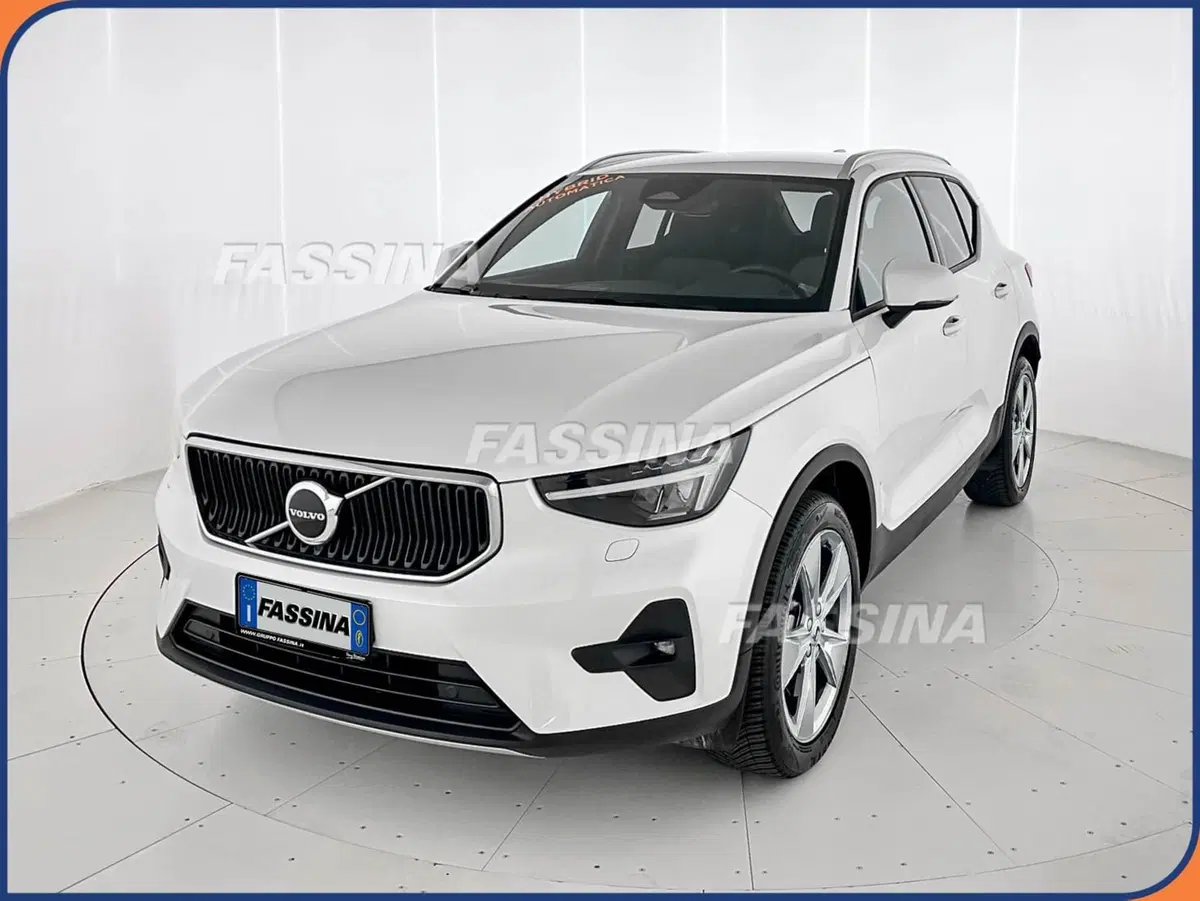 Volvo XC40 usata a Milano (3)