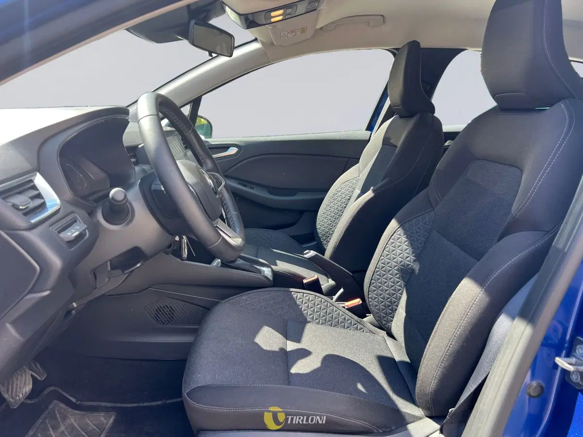 Renault Clio usata a Milano (10)