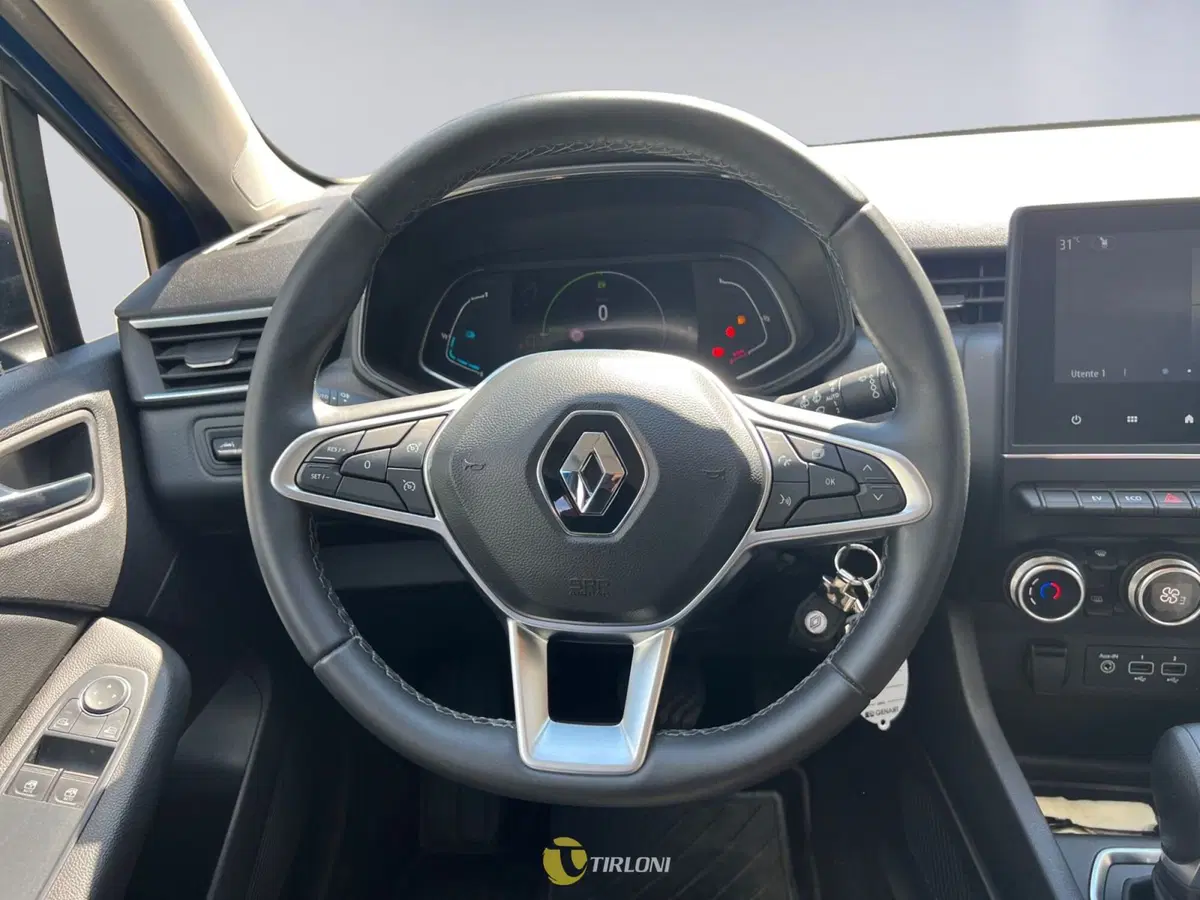 Renault Clio usata a Milano (15)