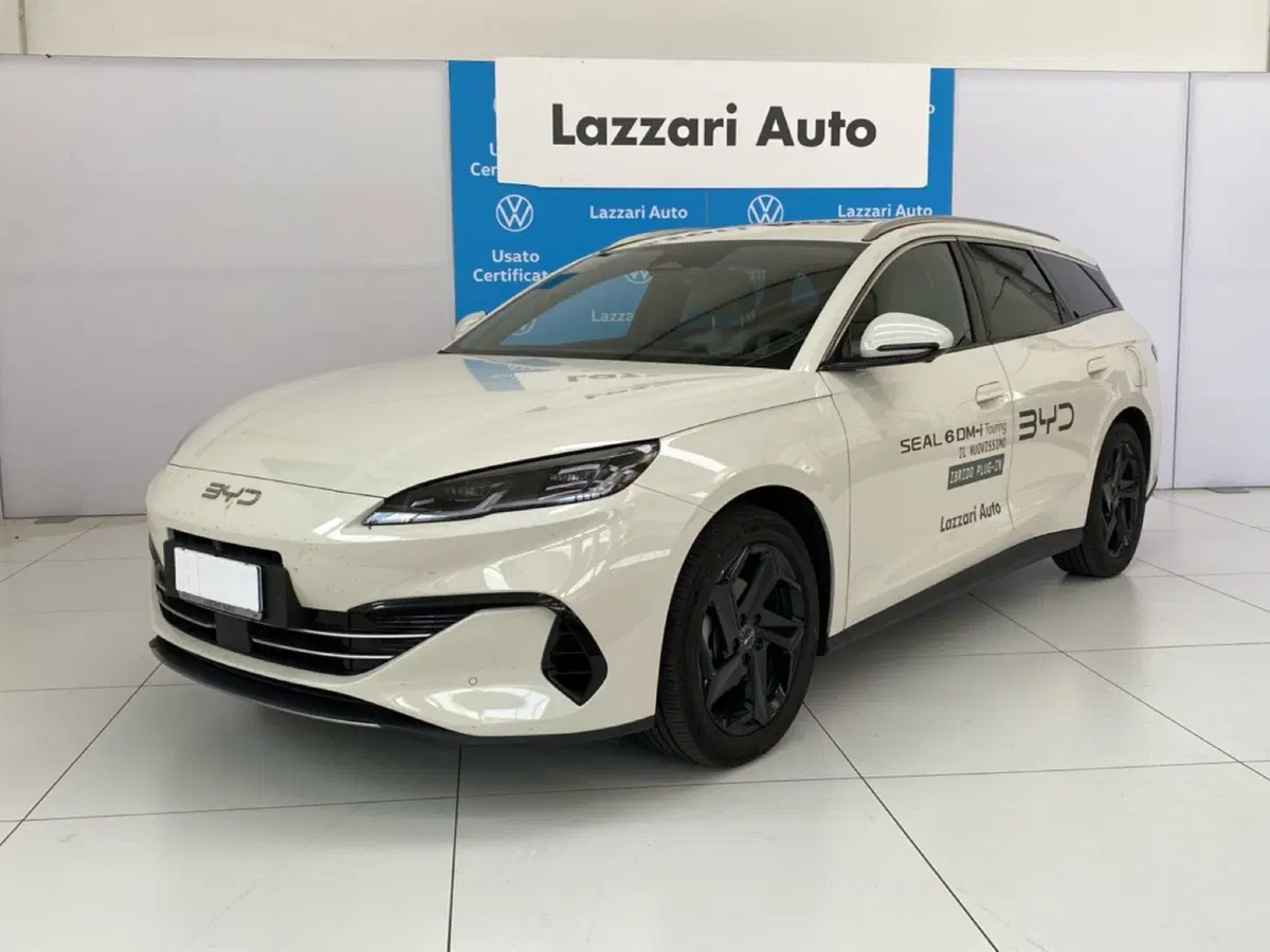 Byd Seal Station Wagon usata a Lodi