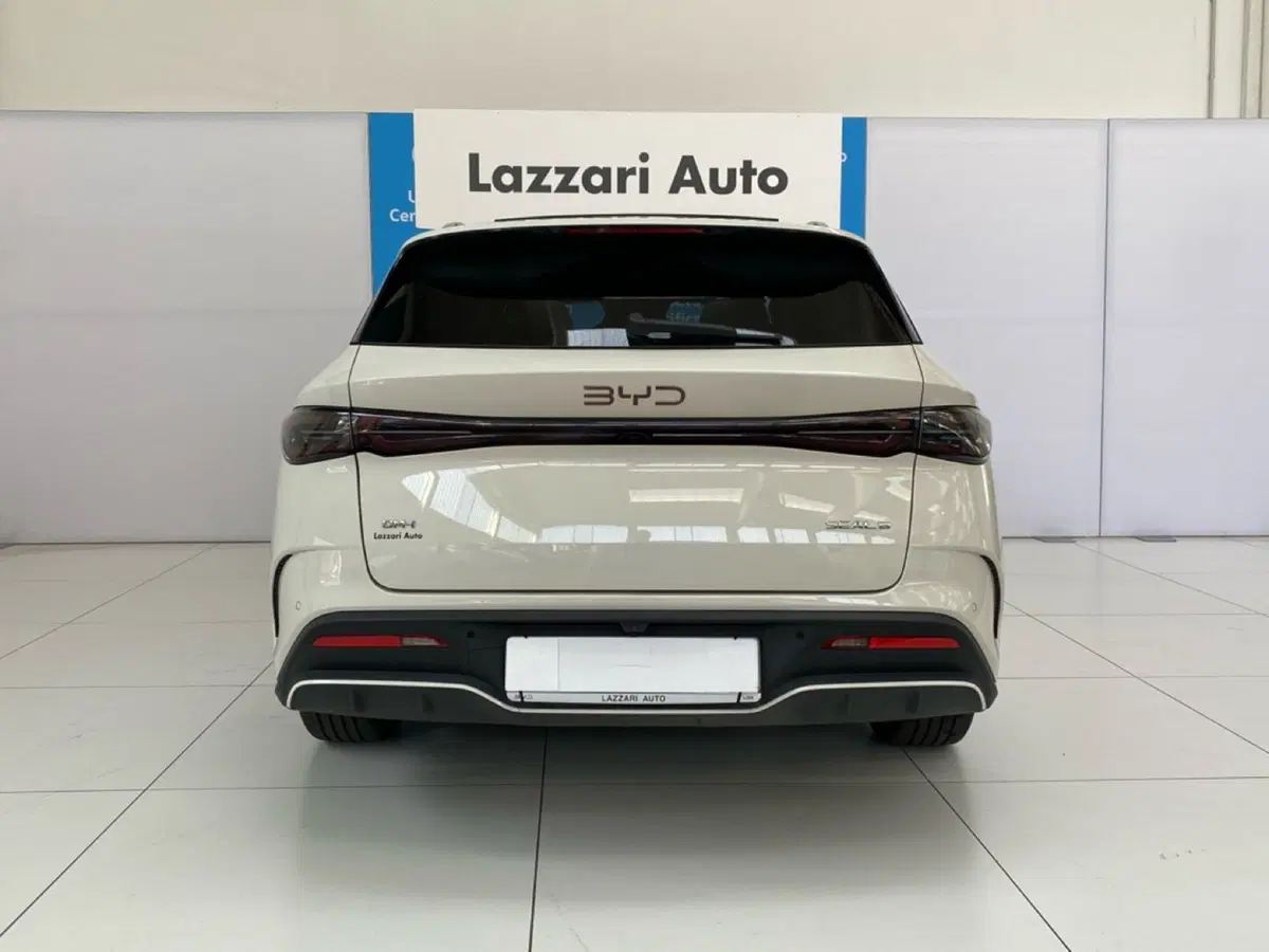 Byd Seal Station Wagon usata a Lodi (5)