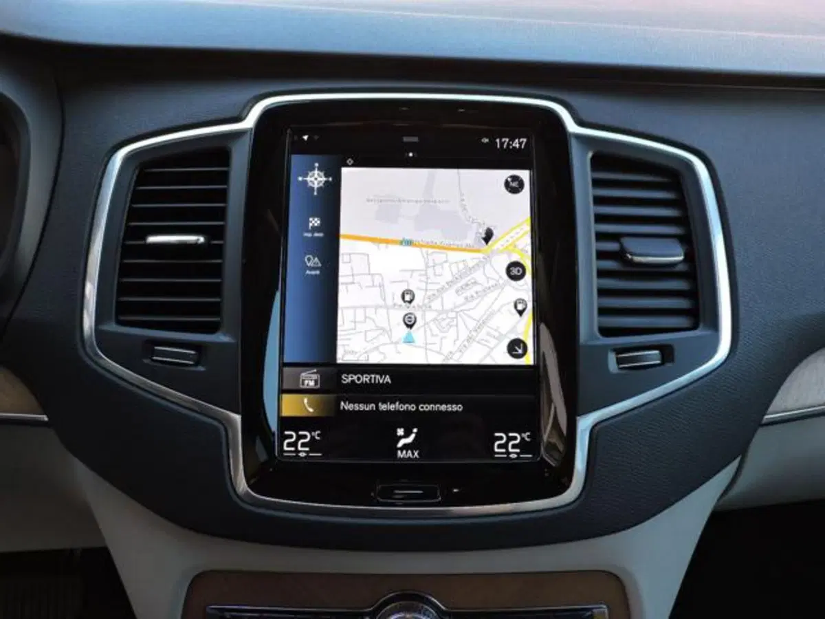 Volvo XC90 usata a Firenze (12)