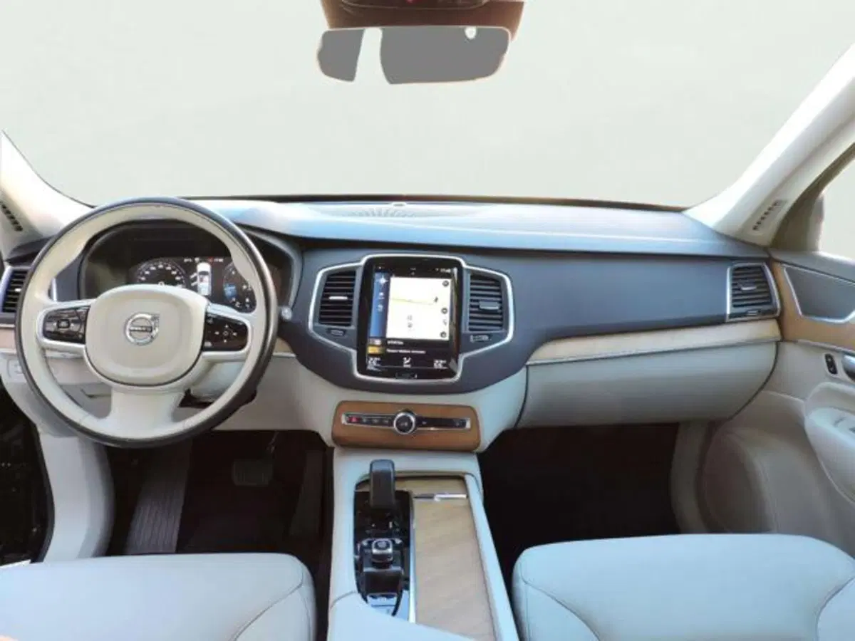 Volvo XC90 usata a Firenze (17)