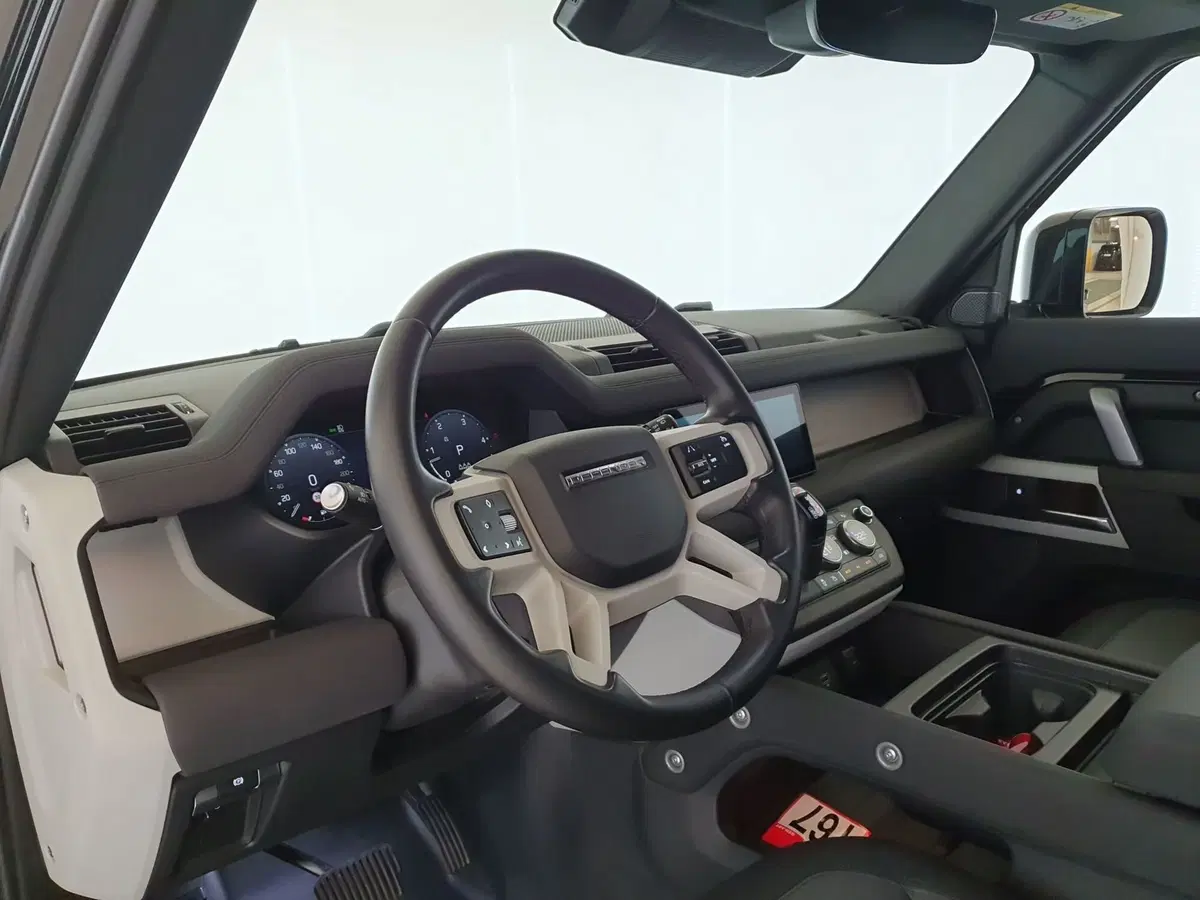 Land Rover Defender usata a Monza e Brianza (14)
