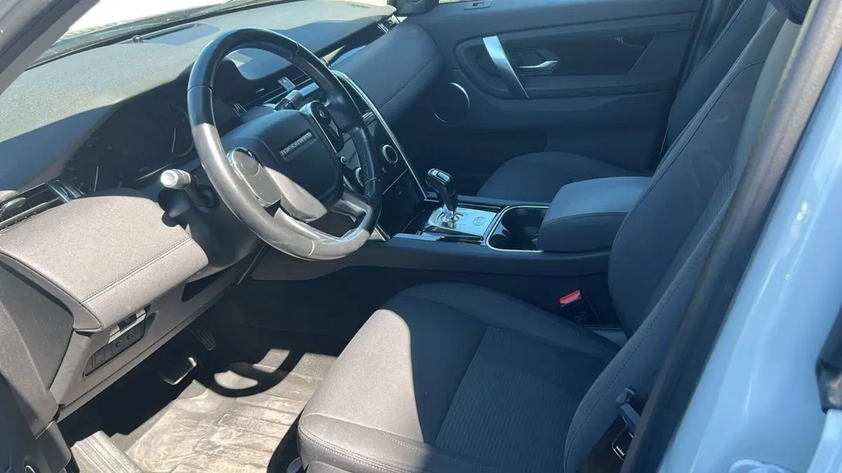 Land Rover Discovery Sport usata a Cosenza (3)