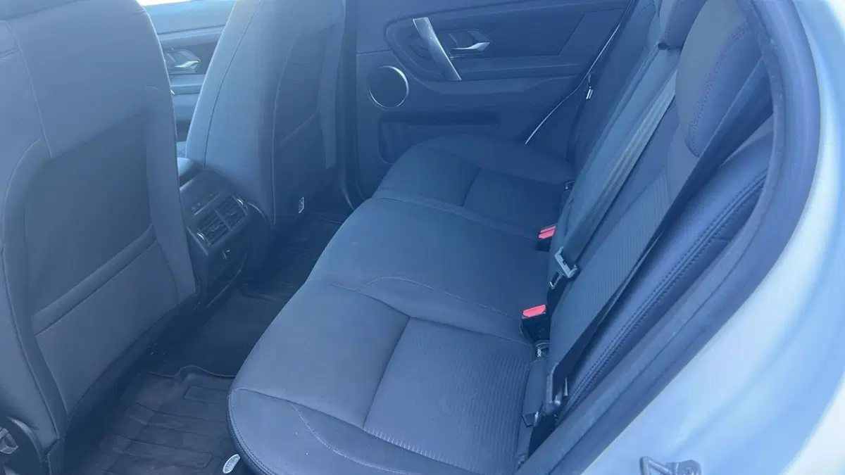 Land Rover Discovery Sport usata a Cosenza (5)