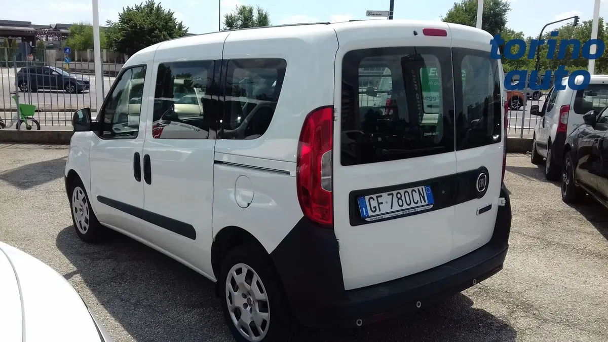 Fiat Doblò usata a Torino (2)