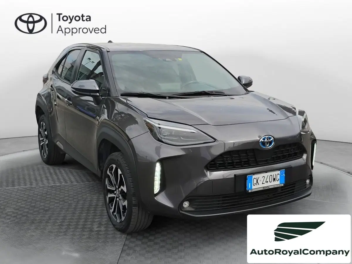 Toyota Yaris Cross usata a Roma (13)
