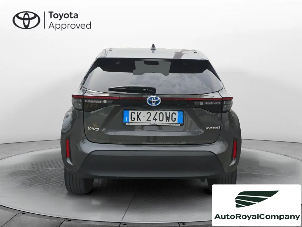Toyota Yaris Cross usata a Roma (9)
