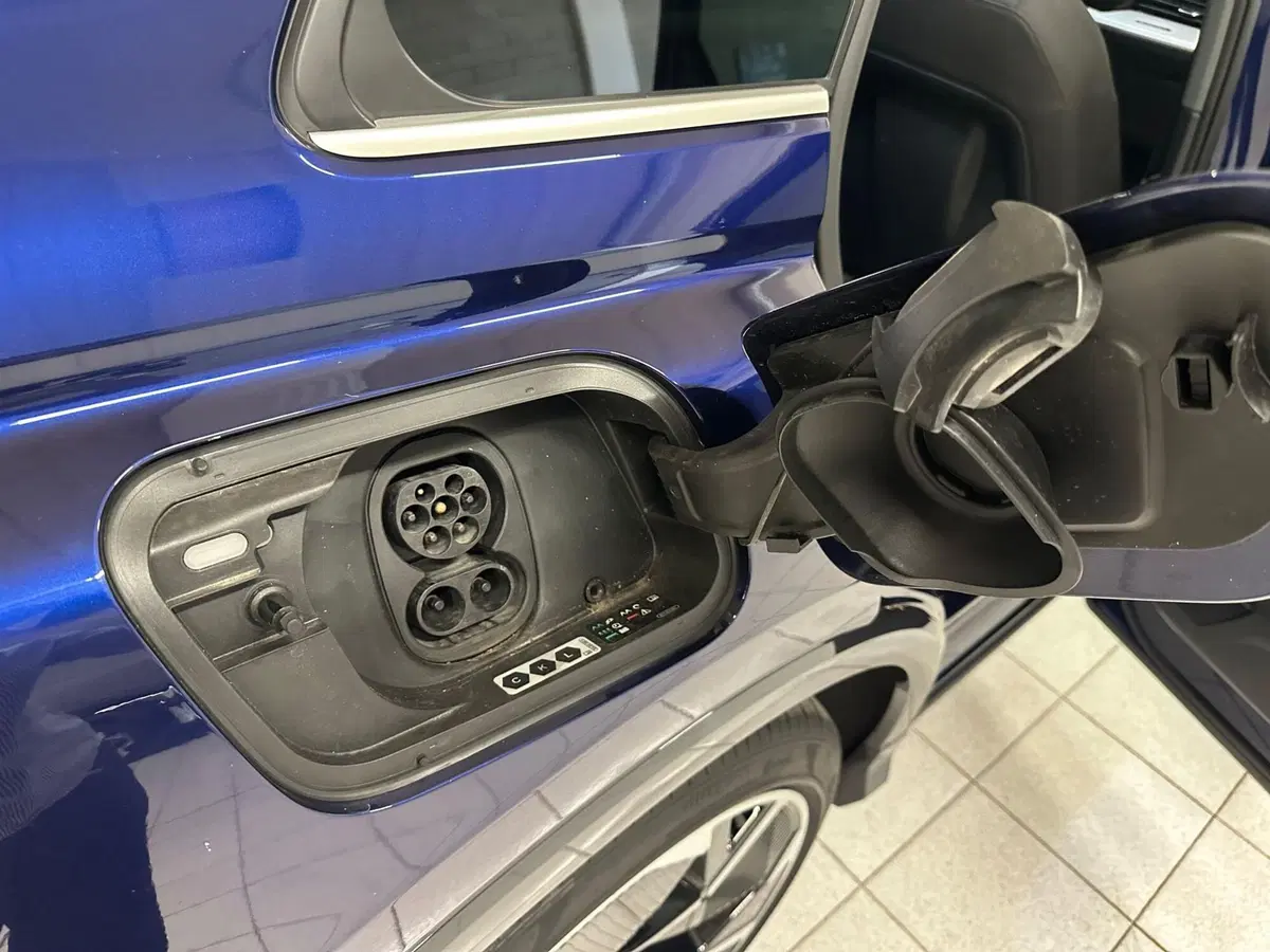 Audi Q4 usata a Novara (11)