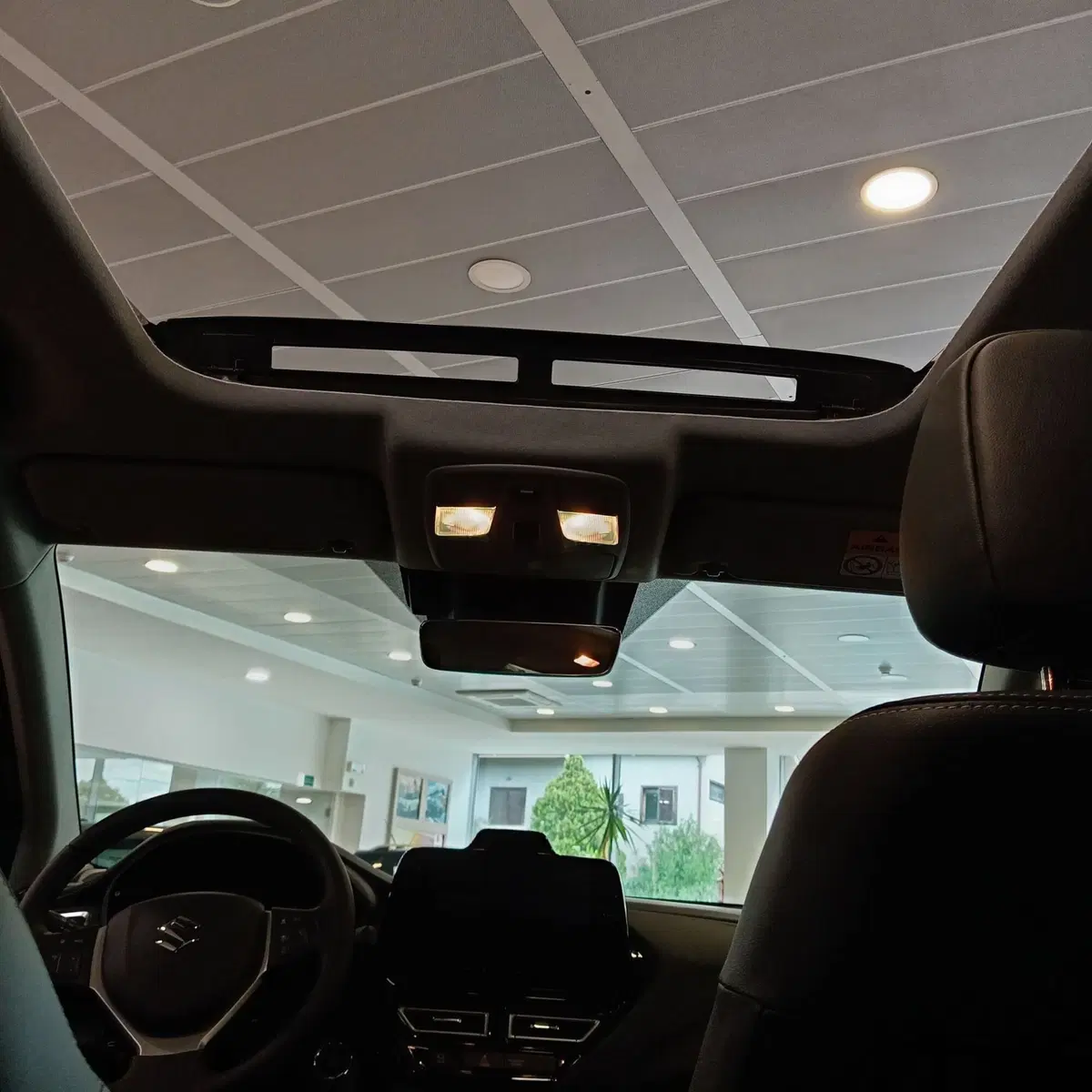 Suzuki S-Cross nuova a Chieti (9)