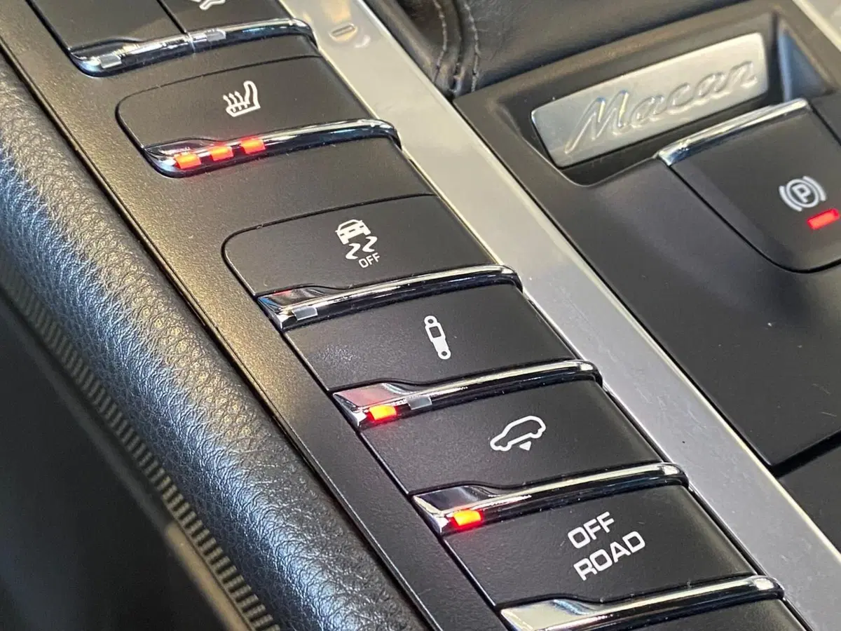 Porsche Macan usata a Firenze (19)