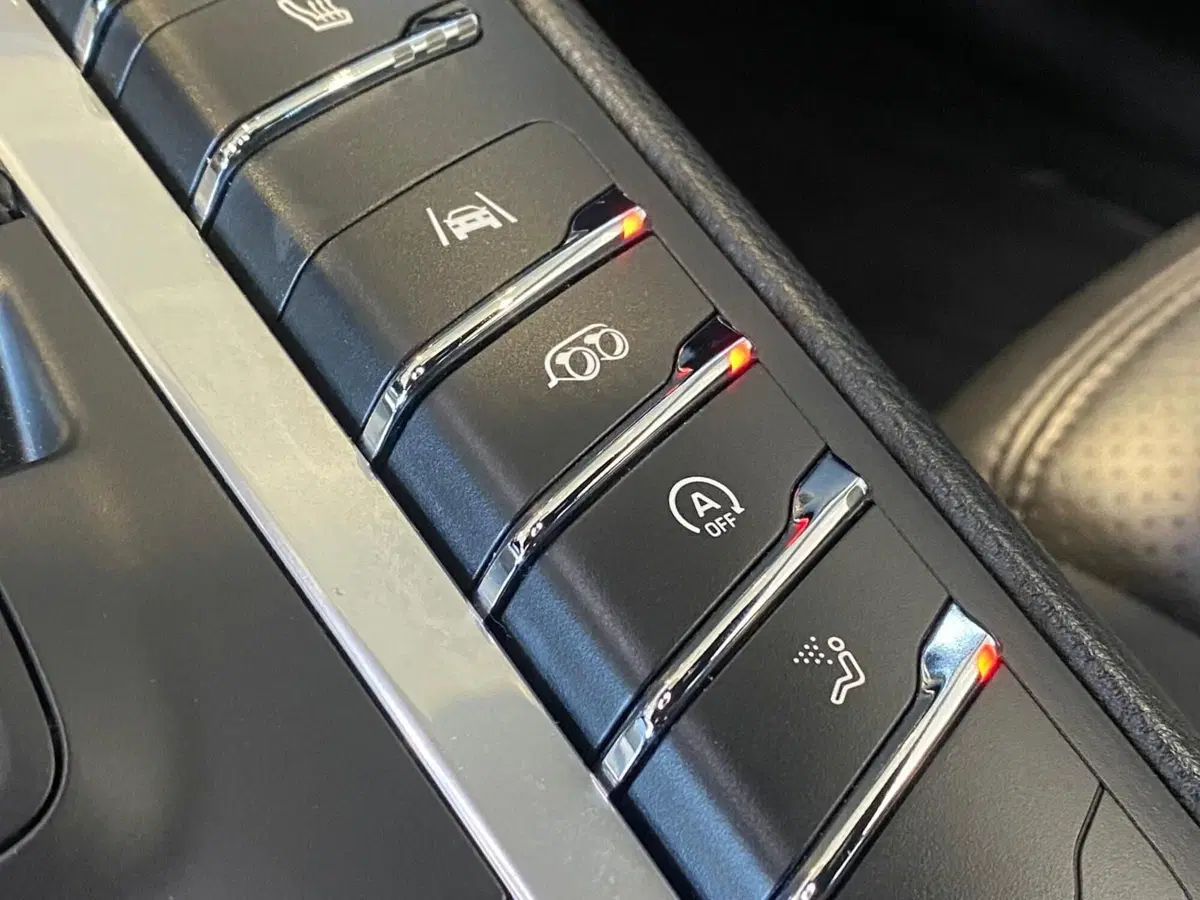 Porsche Macan usata a Firenze (20)